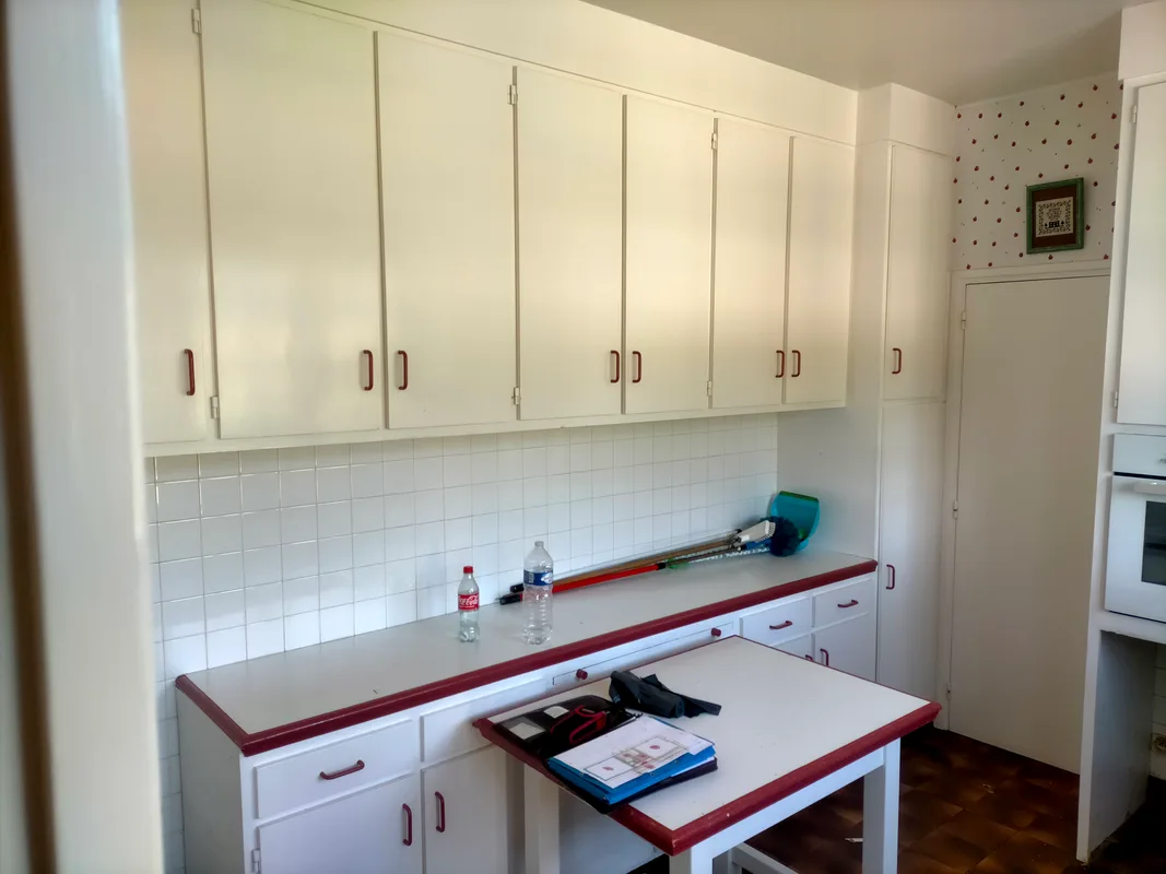 Rénovation cuisine · Saint-Doulchard (Bourges) — avant